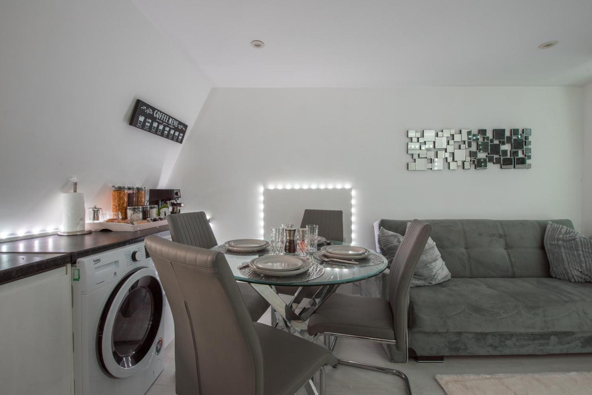 Parade Gardens Boutique Apartments- Central, Grade I Listed, 4K Tvs, Hidden Views บาธ ภายนอก รูปภาพ